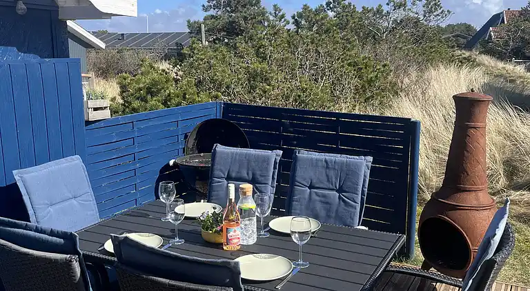 Dejligt sommerhus ved Vorupør Strand