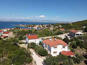 Charming Apartment Secret Garden