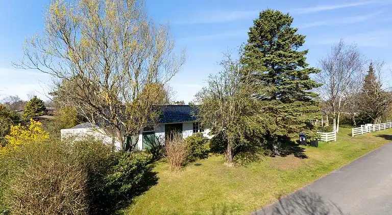 Hyggeligt sommerhus nær strand og Gilleleje