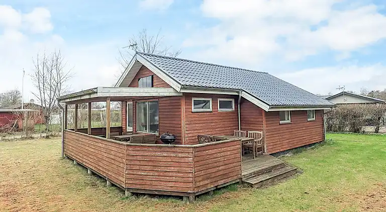 Holiday home in Øster Hurup