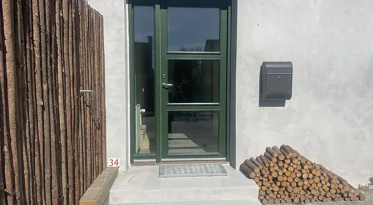 Sommerhus nær hav og surfcenter i Hundested