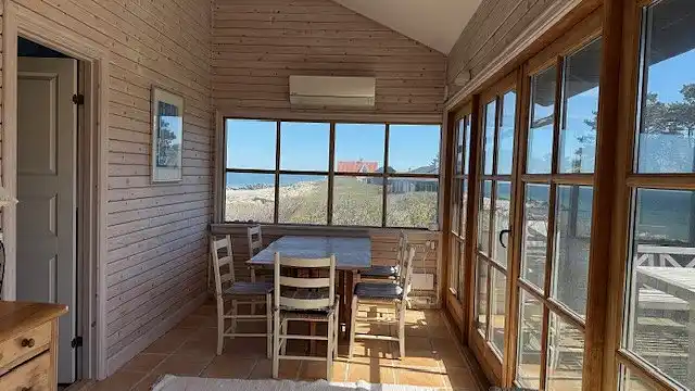 Helles und schönes Ferienhaus direkt am Wasser