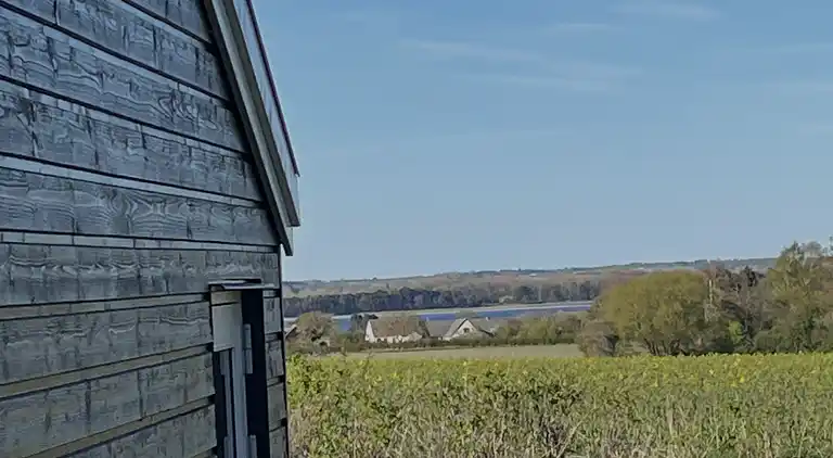 Rummeligt sommerhus på Bogø