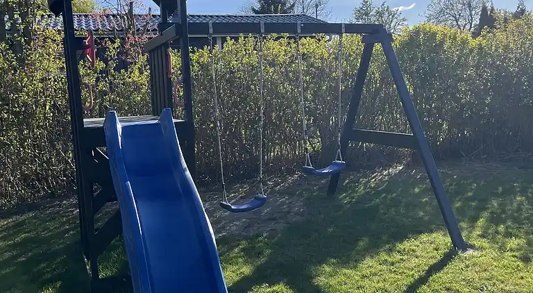 Rummeligt sommerhus på Bogø