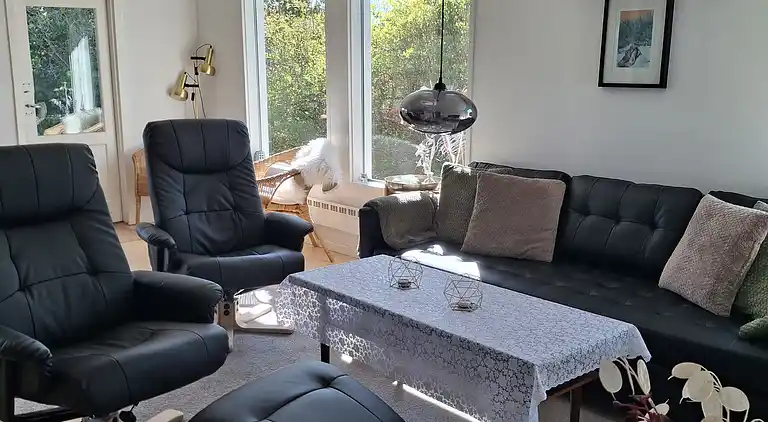 Sommerhus fuld af hygge og feriestemning