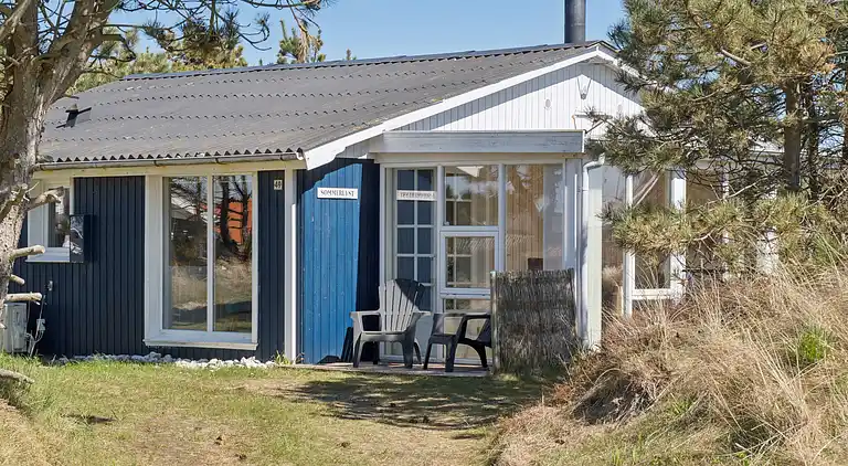 Dejligt sommerhus ved Vorupør Strand
