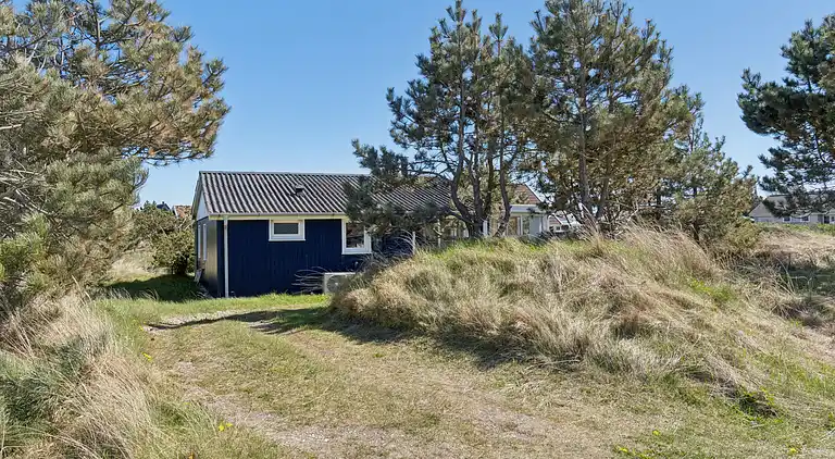 Dejligt sommerhus ved Vorupør Strand