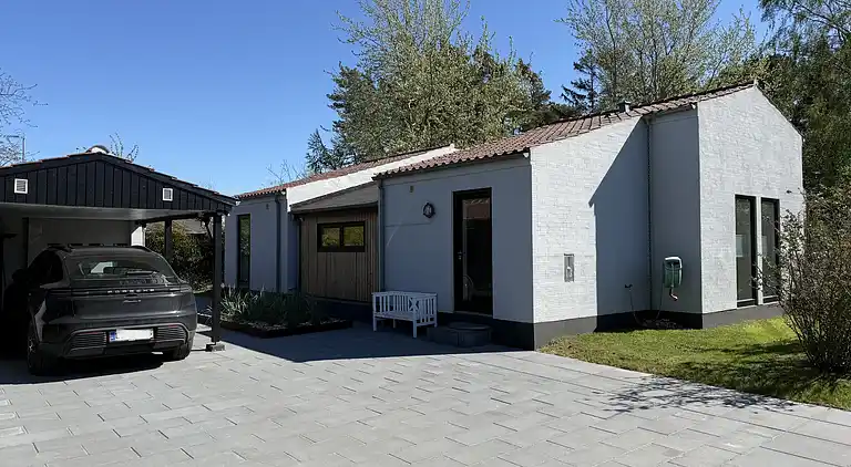 Moderne sommerhus med topbeliggenhed i Marielyst