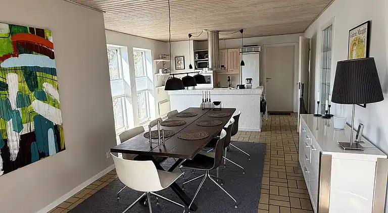 Moderne sommerhus med topbeliggenhed i Marielyst