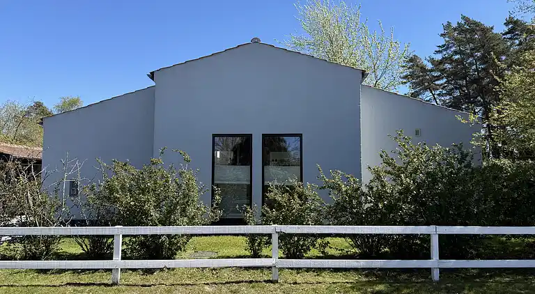 Moderne sommerhus med topbeliggenhed i Marielyst