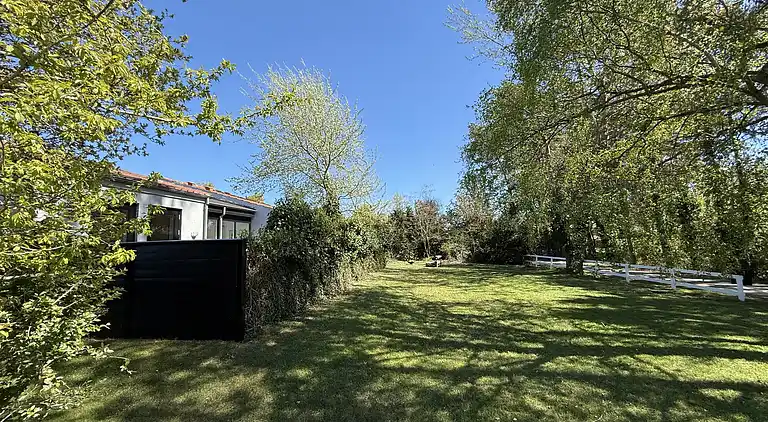 Moderne sommerhus med topbeliggenhed i Marielyst