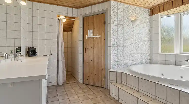  Dejligt sommerhus på Djursland