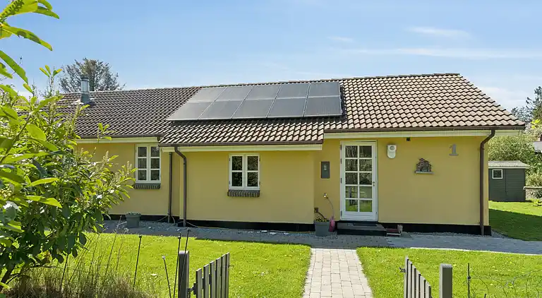  Dejligt sommerhus på Djursland