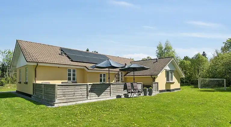  Dejligt sommerhus på Djursland