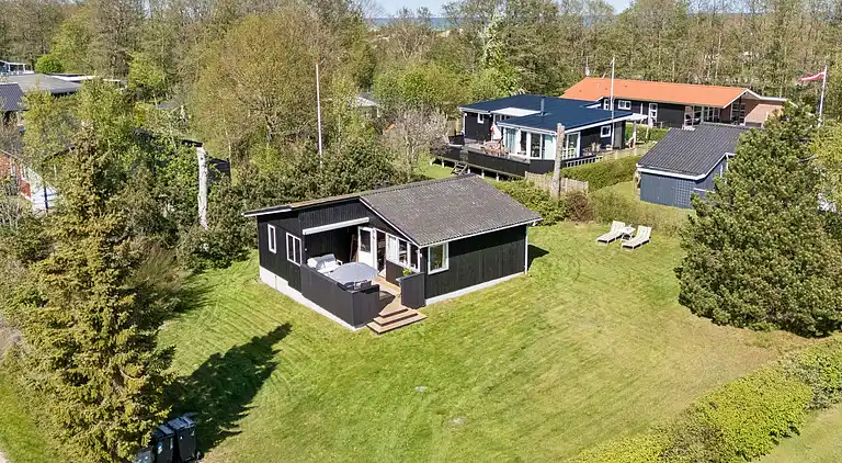"Det Gode Liv" i original sommerhushygge
