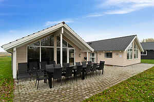 Geräumiges Ferienhaus bei Olpenitz mit Pool