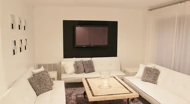 7 Room Golf, Tennis &amp; SPA Villa 