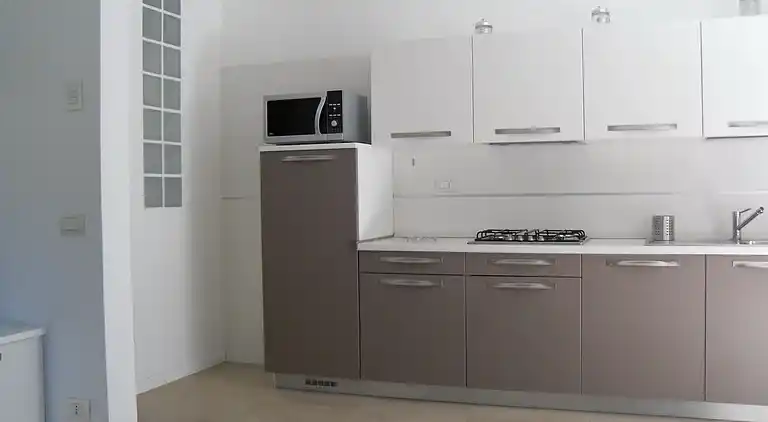 Elegante appartamento in villa vicinissimo al mare