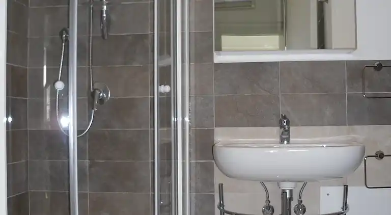 Elegante appartamento in villa vicinissimo al mare