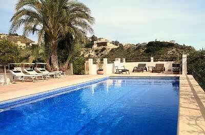Casa famigliare con piscina, aeroporto di Alicante a 20 km