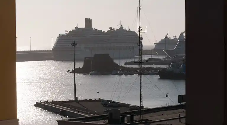 Historical apartment In the very center of town